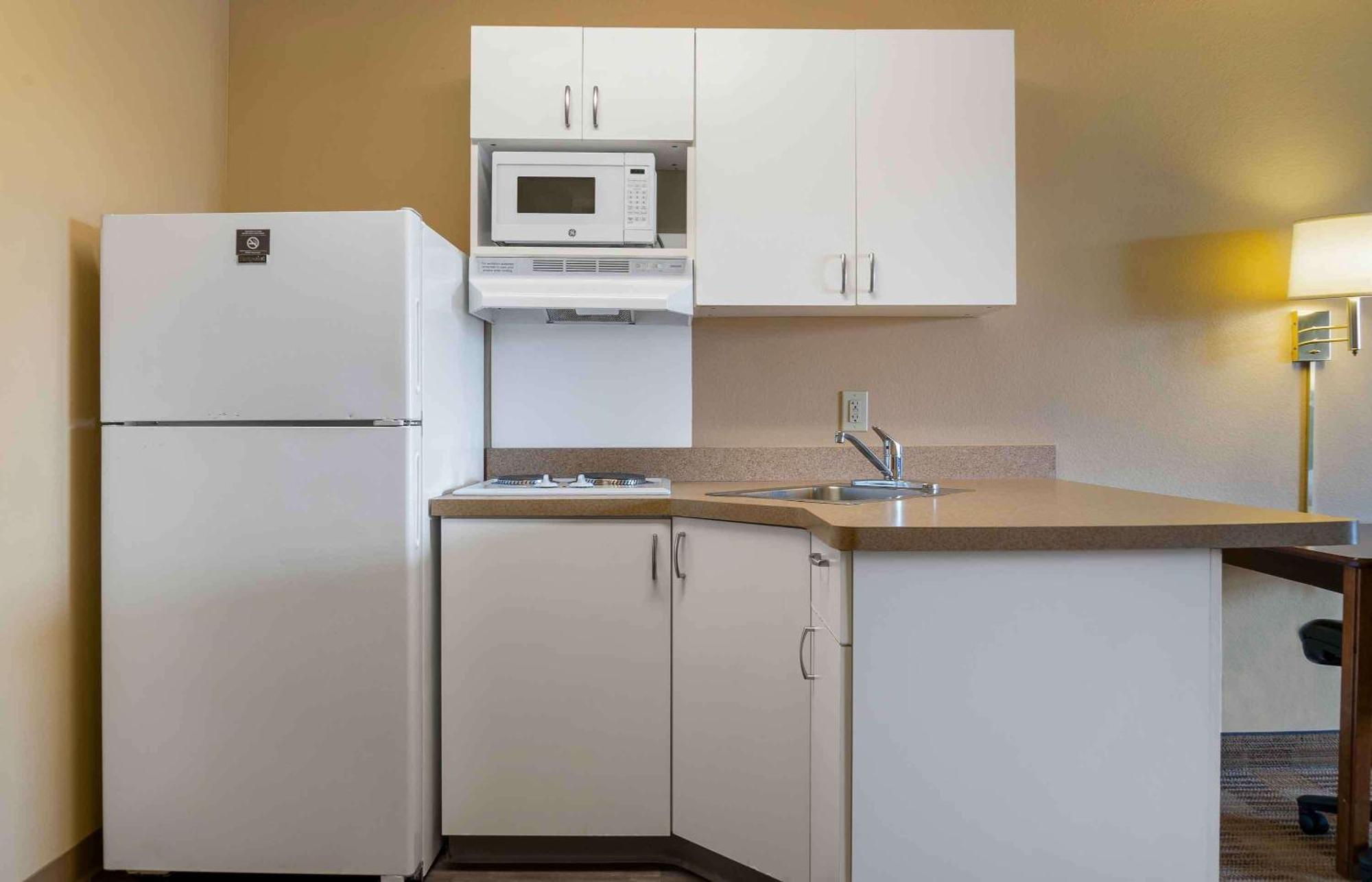 Extended Stay America Suites - Detroit - Кантон Экстерьер фото